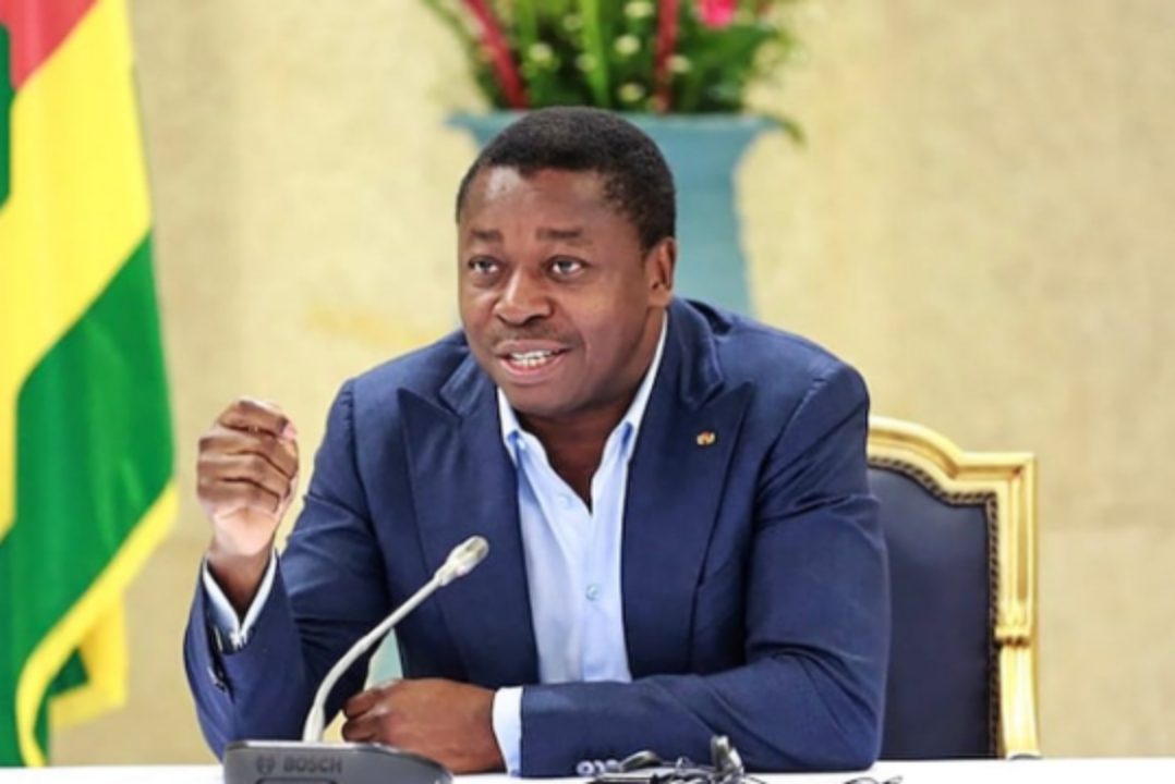Prime spéciale de fin d'année : Faure Gnassingbé donne du sourire aux fonctionnaires, au personnel de l'enseignement confessionnel et aux pensionnés de la Caisse de retraites du Togo