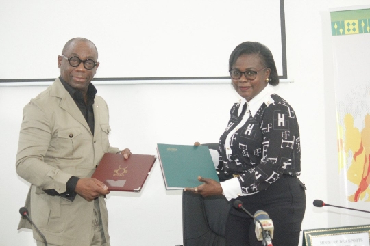 Promotion du Sport Scolaire et Universitaire  -  LE TOGO ET LA BOAD SCELLENT UN ACCORD