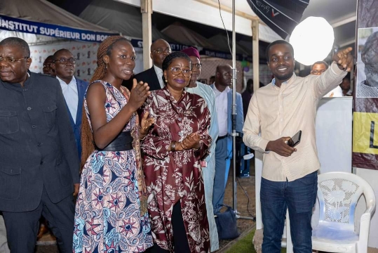 Semaine nationale du cinéma togolais : le Premier ministre échange avec les acteurs culturels